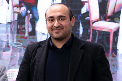 نمایش رنگ انار | «رنگ انار»، دعوت به زیستنی آگاهانه‌تر، آزادانه‌تر و مهربانانه‌تر است | عکس